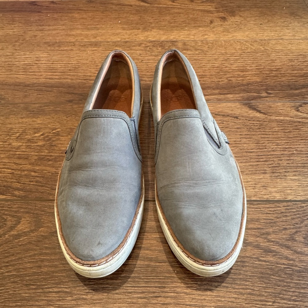 UGG Women’s Gray Slip-On Sneakers — Casual Comfort Shoes — Size 7.5